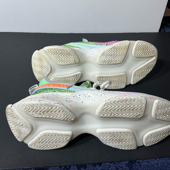 Colorful Gradient Sneakers - Picture 5 of 6